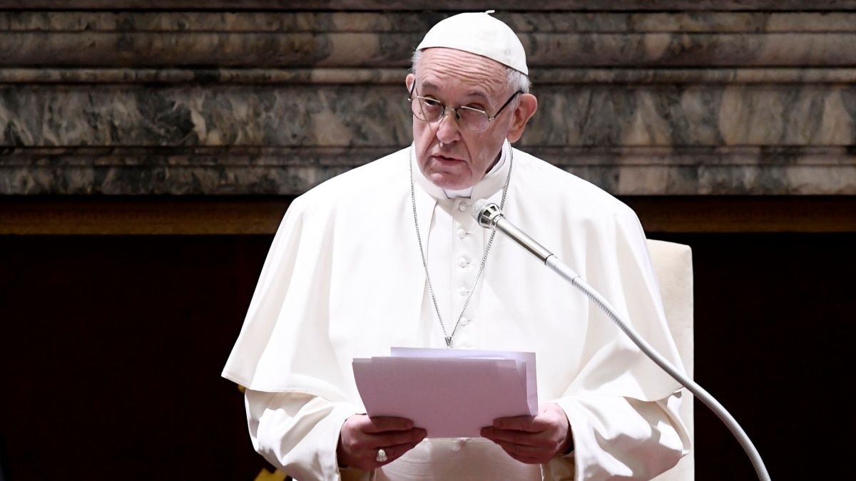 Le pape promet de punir les "abominations" des abus sexuels