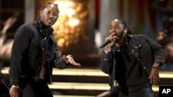 Future, left, and Kendrick Lamar perform "Mask Off" at the BET Awards at the Microsoft Theater, June 25, 2017, in Los Angeles. 