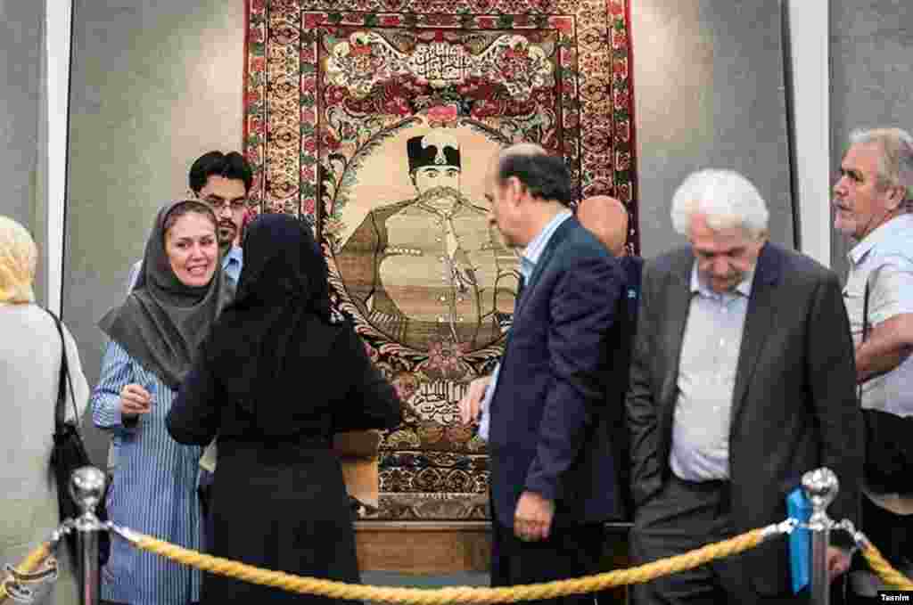 افتتاح نخستین نمایشگاه قالی های کاخ گلستان عکس: عرفان کوچاری