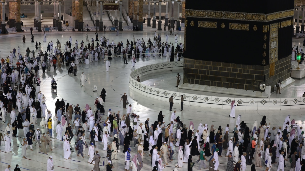 Jemaah Haji Indonesia: "Bersyukur Terpilih" dan "Layanannya Luar Biasa" - Vimarsana News