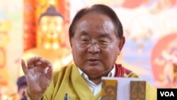 Sogyal Rinpoche