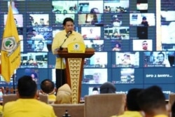 Airlangga Hartarto dalam konsolidasi elemen Partai Golkar se-Jawa Tengah di Solo, 18 Juni 2021. (Foto: Dok Partai Golkar)