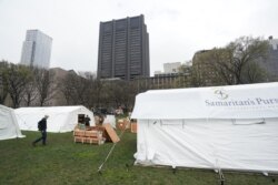 Rumah sakit darurat di taman Central Park, New York.