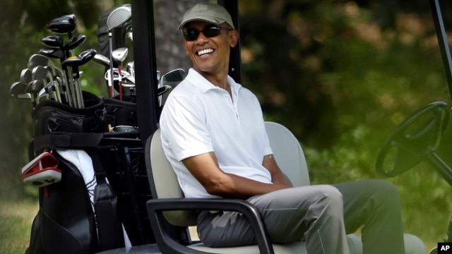 El presidente Obama continúa de vacaciones, pero desde su lugar de descanso envió una carta a senadores demócratas en la que pide el apoyo a su acuerdo nuclear de Irán.