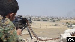 Şervanekî YPG li Hesekê