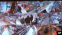 Live close-circuit TV images from store security cameras across Britain are streamed over the web as part of the "Internet Eyes" service
