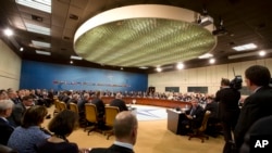NATO ga a'zo davlatlar tashqi ishlar vazirlari Bryusselda Ukraina masalasini muhokama qilmoqda, 1-aprel, 2014-yil