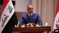 Perdana Menteri baru Irak, Mustafa al-Kadhimi saat memberikan sambutan di hadapan parlemen di Baghdad, Irak, 7 Mei 2020. (Foto: dok).