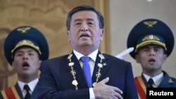 Kırgızistan Cumhurbaşkanı Sooronbay Ceenbekov, yeni bir kabine oluşturulması halinde istifa etmeye hazır olduğunu açıkladı.