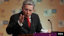 Álvaro Uribe asistió en Miami en la XVI Conferencia Bianual del Consejo Nacional Cubanoamericano