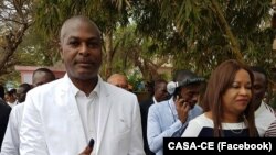 Abel Chivukuvuku diz que será cabeça-de-lista de um partido em 2020