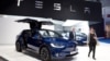 Penjualan Mobil Tesla Capai Rekor Tapi Pengiriman Alami Kesulitan