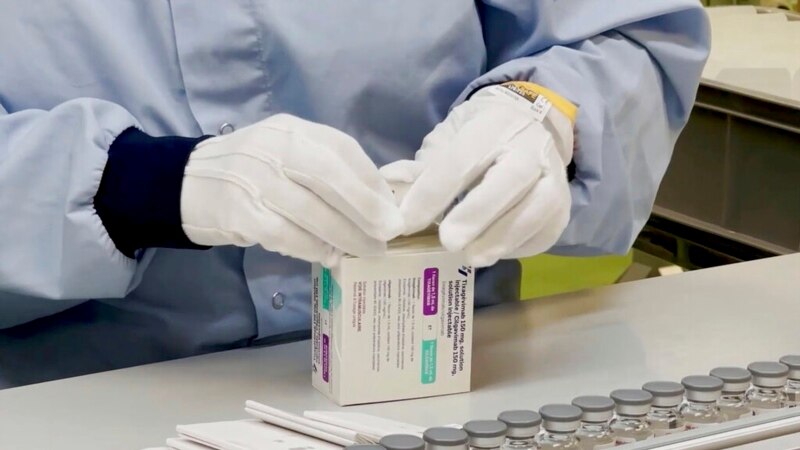 Препарат AstraZeneca для запобігання коронавірусу отримав схвалення у США для застосування в надзвичайних умовах