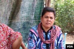 អ្នកស្រី ប៉ាន់សុភ័ក្ត្រវ័យ៤១ឆ្នាំជាស្ត្រីមេម៉ាយនិងជាអ្នកលក់ផ្លែឈើម្នាក់រស់នៅក្នុងស្រុកកៀនស្វាយខេត្តកណ្តាលជាមួយកូនៗអ្នកស្រី។