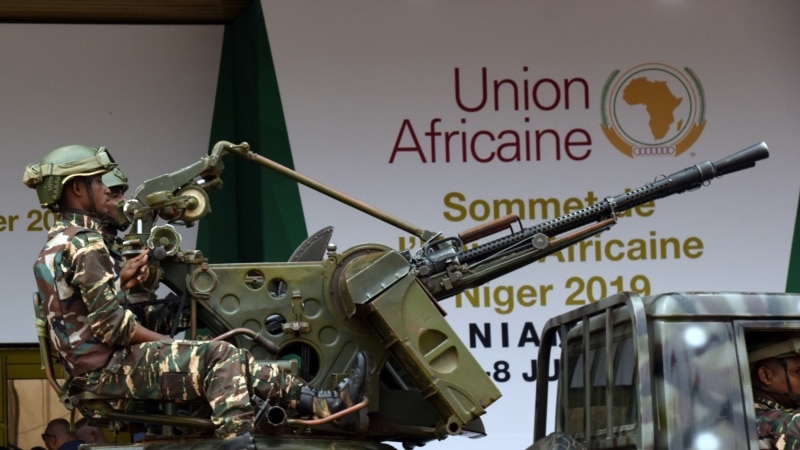 L'Union africaine condamne l'invasion russe en Ukraine