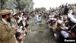 Mine Explosion Kills 10 Afghan Girls