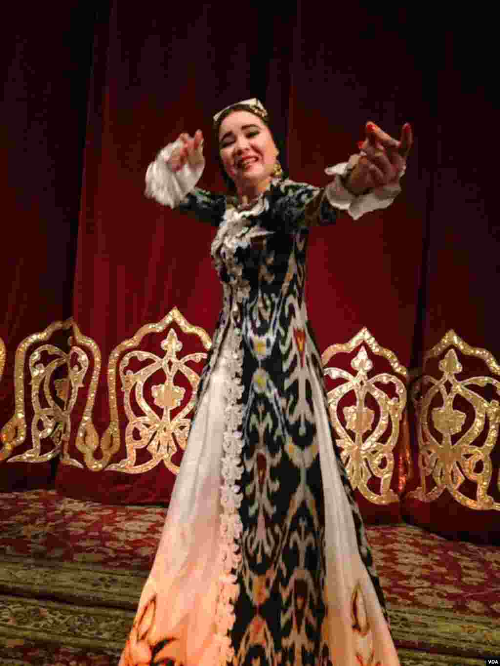 Namangan Uzbek theater, Kyrgyzstan