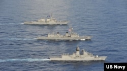 美国、日本和澳大利亚海军2020年10月19日在南中国海举行今年第五次的联合演习。（美国第七舰队网站）
