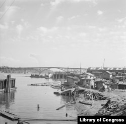 A Hooverville along the Willamette River in Portland, Oregon