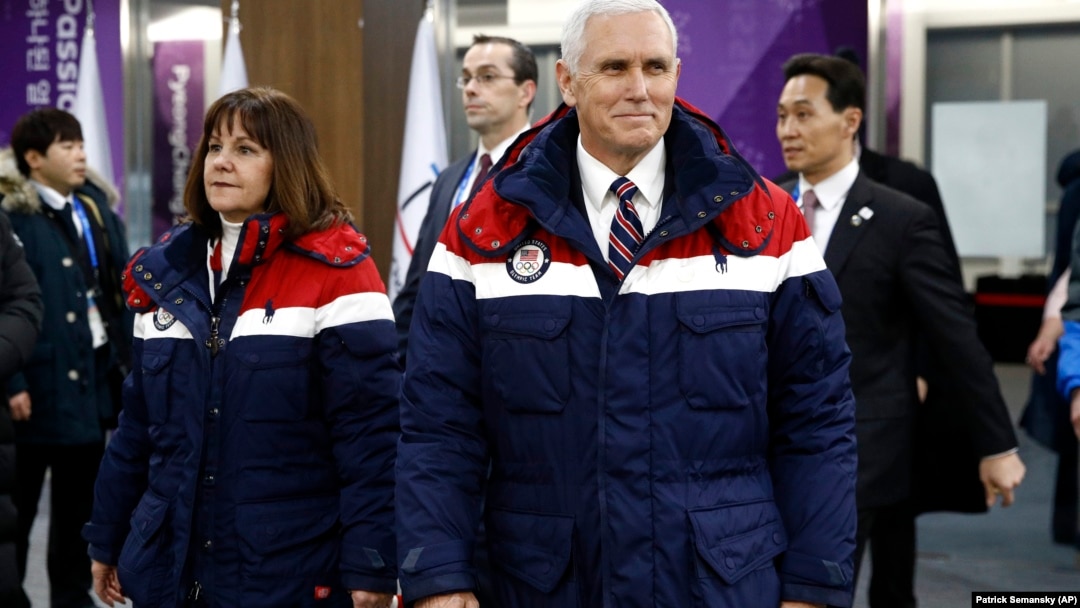 Pence en Pyeongchang, para la inauguración de los Juegos Olímpicos.