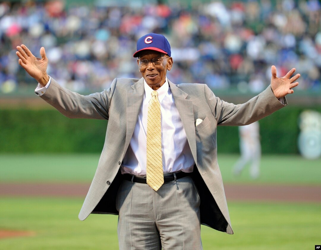 Ernie Banks to receive Presidential Medal of Freedom 
