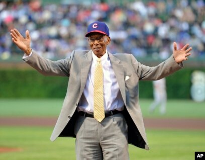 Ernie Banks to receive Presidential Medal of Freedom 