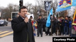 世界维吾尔大会（World Uyghur Congress）秘书长多力坤·艾沙（Dolkun Isa）（2015年12月30日）