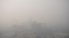 Kabut asap menyelimuti kaki langit di New Delhi, India, Rabu, 4 November 2020. (Foto: AP)