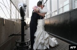 Amerika’da Evlilik Oranı Düşerken, Evlenme Yaşı Yükseliyor