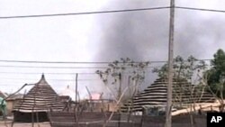 Nyumba zimechomwa moto katika mkoa wa Abyei baada ya majeshi ya Sudan kaskazini kudhibiti kimabavu eneo hilo lenye utajiri wa mafuta