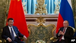 Kineski i ruski predsednik Ši Đinping i Vladimir Putin tokom susreta u Moskvi, 22.mart, 2013.