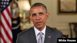 바락 오바마 미국 대통령이 4일 주례 연설에서 미국 독립 기념일의 의미에 대해 말하고 있다.