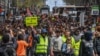 Građevinski radnici i drugi protestuju protiv regulacija uvedenih zbog Kovida 19, u Melburnu, Australija, 21. septembra 2021.
