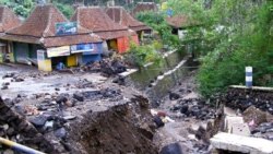 ພູໄຟ Merapi