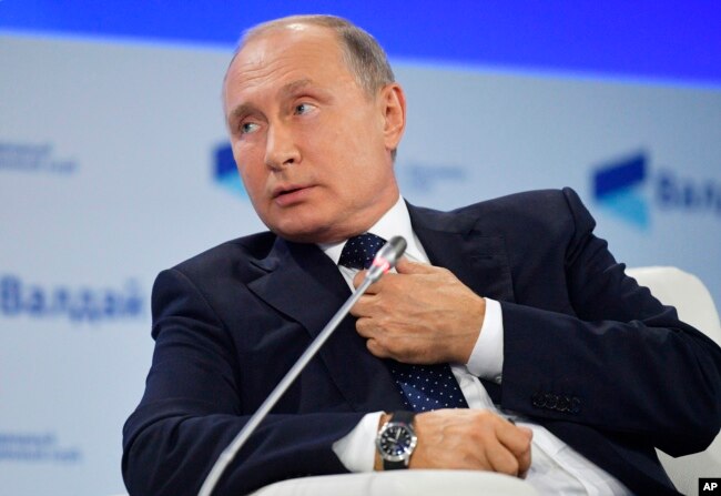 Russian President Vladimir Putin speaks at a meeting of the Valdai International Discussion Club in Sochi, Russia, on Oct. 18, 2018.