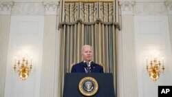 美国总统拜登在白宫国宴厅就美国经济和就业发表讲话。(2021年9月3日)