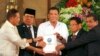 Philippine Rebels: Peace Pact "Best Antidote" for Extremism