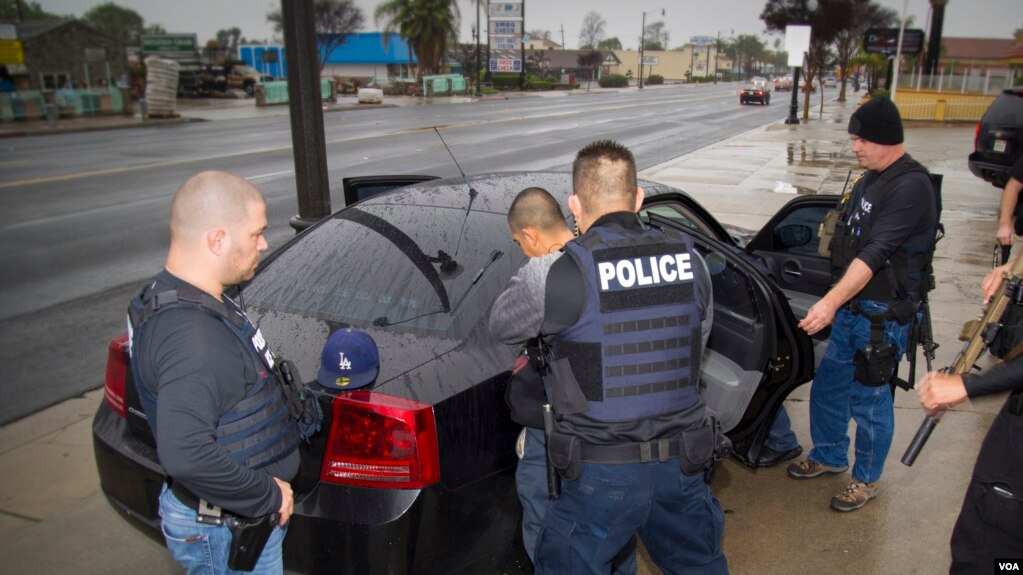Một vụ truy quét người nhập cư trái phép ở Los Angeles hôm 7/2.