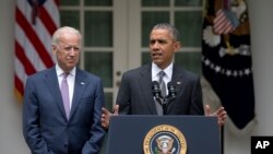 Joe Biden et Barack Obama (droite).
