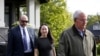 中国华为公司首席财务官孟晚舟周5月8日离开她在温哥华的家，就她可能被引渡到美国问题到加拿大的不列颠哥伦比亚法院出席问讯。 