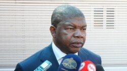 Joao Lourenço distribui bens a sobas do Kwanza Sul - 1:44