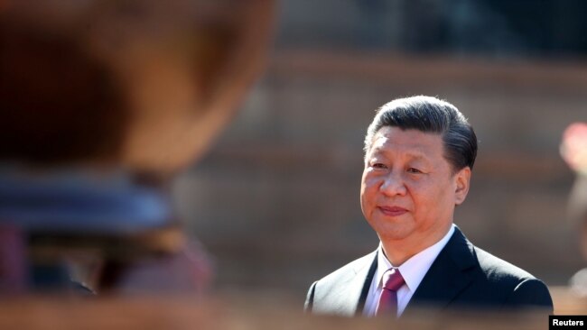 中国国家主席习近平访问南非时抵达比勒陀利亚的联合大厦（2018年7月24日）