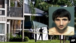 Investigadores examinan el complejo de apartamentos donde murió Ibragim Todashev (foto inserta), supuestamente relacionado a Tamerlan Tsarnaev.