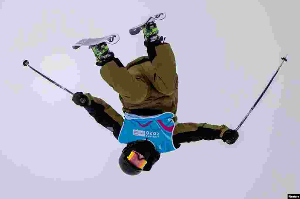 Hunter Carey of the U.S. trains for the freestyle skiing competition at the 2020 Winter Youth Olympics in Leysin Park, Leysin, Switzerland.