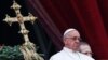 El Vaticano detiene a un monseñor por filtrar documentos secretos