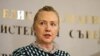 Clinton pede frente unida contra presidente da Síria