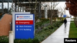美國首例確診新型冠狀病毒感染者正在華盛頓州的北普羅維登斯地區醫療中心接受治療。（2020年1月21日）
