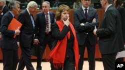 Pemimpin Kebijakan Uni Eropa Catherine Ashton di Brussels, 20 Februari 2014 (Foto: dok). Catherine Ashton berkunjung ke Ukraina, Senin (24/2) untuk bertemu dengan para pemimpin sementara yang ingin Ukraina menjalin hubungan lebih erat dengan Uni Eropa.