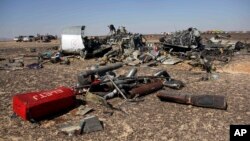 Reruntuhan pesawat Metrojet di Semenanjung Sinai (Foto: dok).