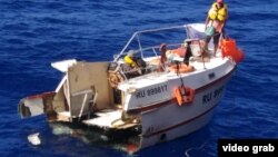 Teško oštećeni ribarski brod (Foto: Ozimokowski Jacek Tomasz, treći oficir)